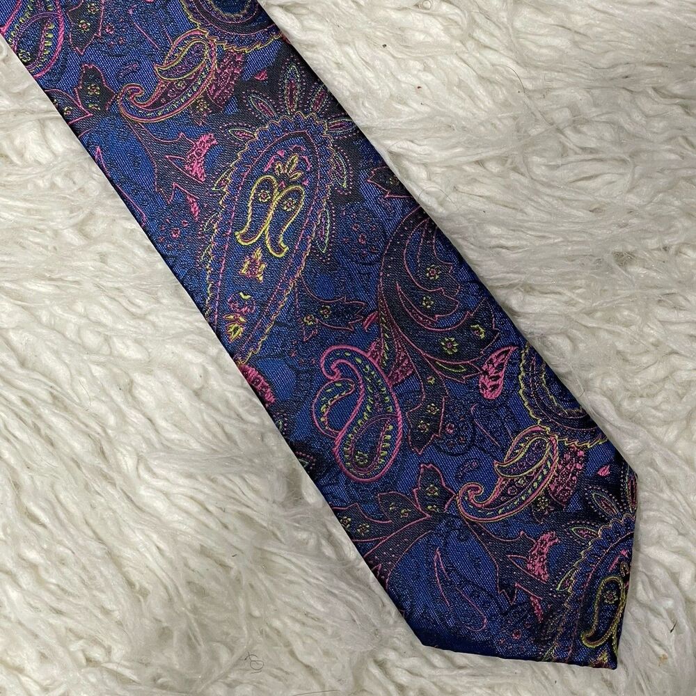Hisdern Men’s Neck Tie Blue And Pink Paisley Design Silk